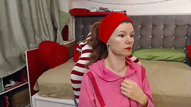 kellyterapy online show from December 2025 11:05:02 PM