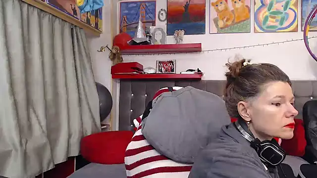 kellyterapy online show from February 2026 05:54:02 PM