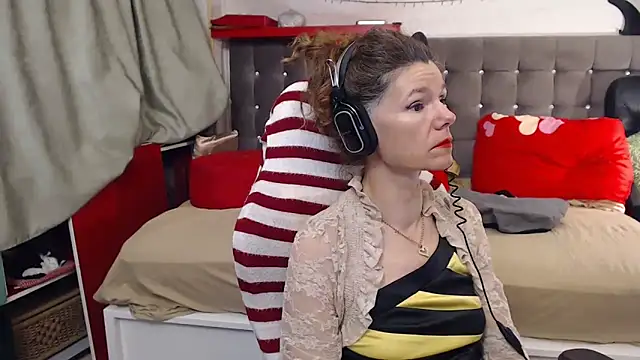 kellyterapy online show from November 2025 10:25:02 PM