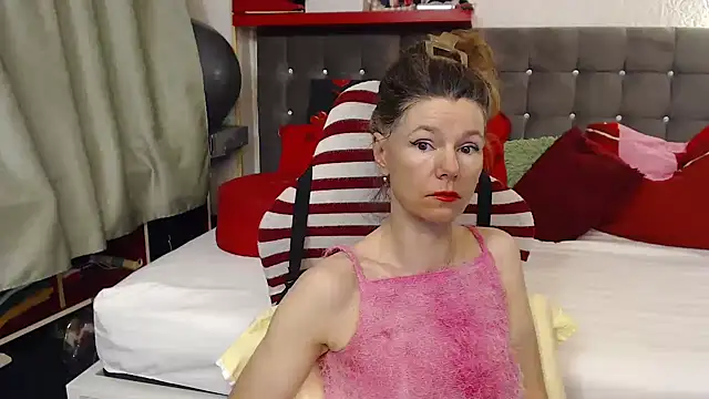 kellyterapy online show from May 2026 02:30:01 AM