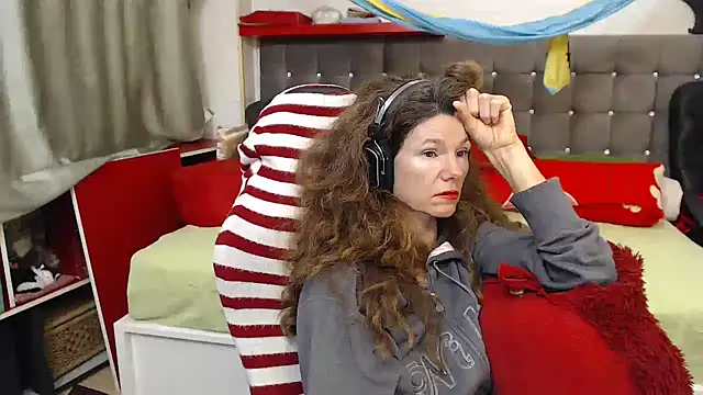 kellyterapy online show from November 2025 09:47:01 PM