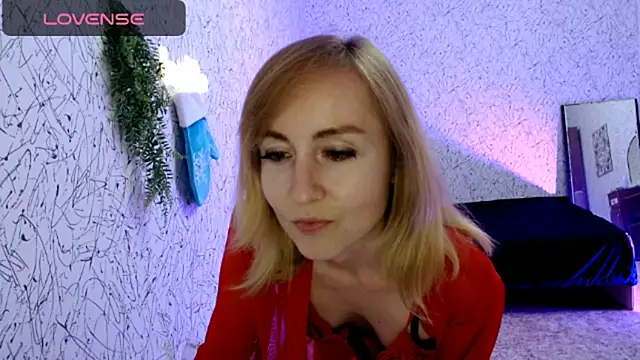 Snapshot of Athena_Richards chatting on September 2025 04:12:02 PM Athena Richards online show from September 2025 04:12:02 PM