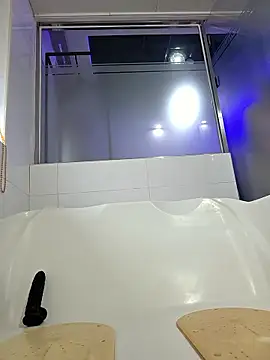 lolgayb online show from April 2026 07:37:02 AM