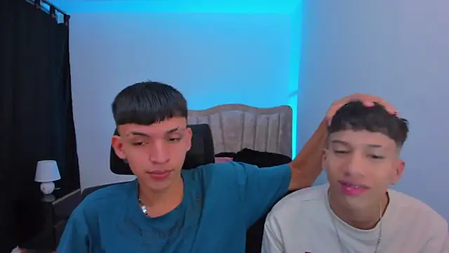 Juan Nd Steven online show from September 2025 12:49:02 PM