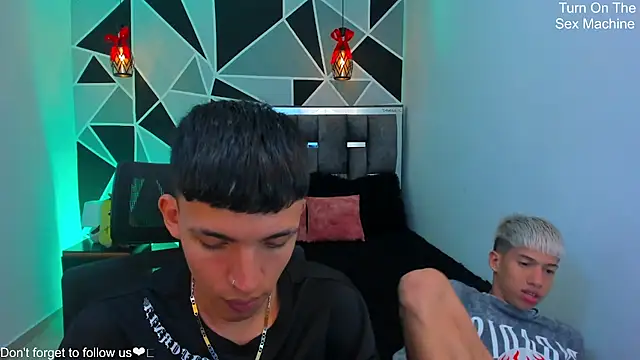 Juan Nd Steven online show from April 2026 01:07:01 AM