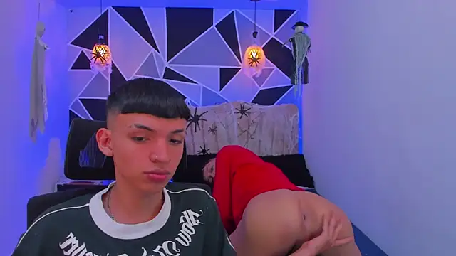 Juan Nd Steven online show from November 2025 12:32:02 PM