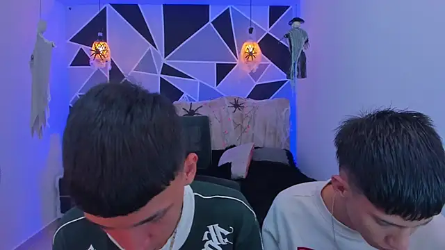 Juan Nd Steven online show from October 2025 04:11:01 AM