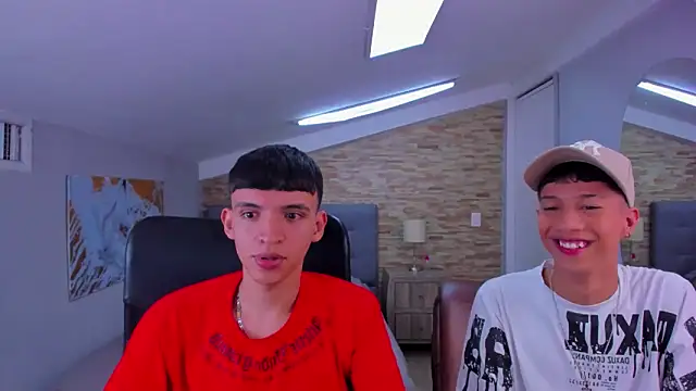 Juan Nd Steven online show from March 2025 04:34:02 AM