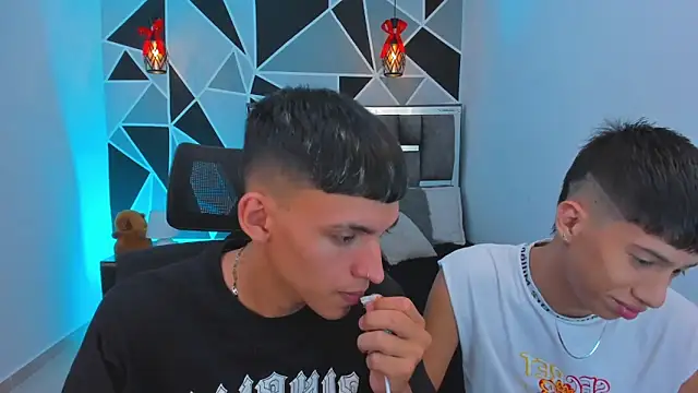 Juan Nd Steven online show from March 2026 03:32:01 AM