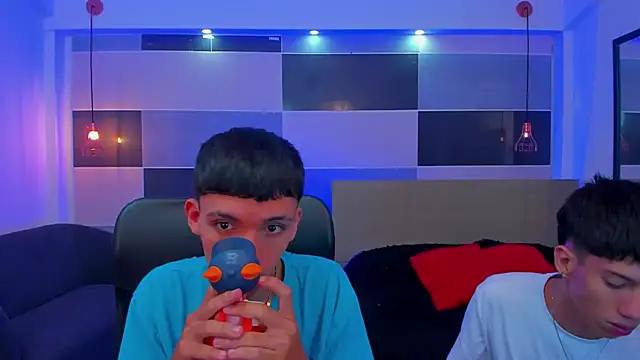Juan Nd Steven online show from January 2025 04:15:01 AM