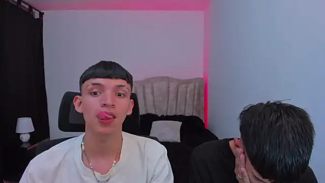 Juan Nd Steven online show from September 2025 01:53:02 AM