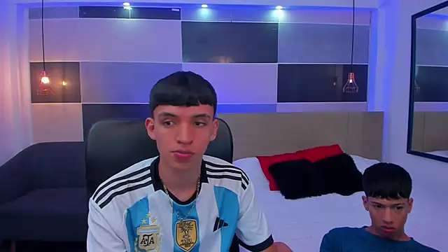 Juan Nd Steven online show from February 2025 04:12:02 AM