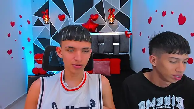 Juan Nd Steven online show from February 2026 11:12:01 PM