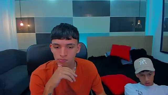 Juan Nd Steven online show from February 2025 04:04:02 AM