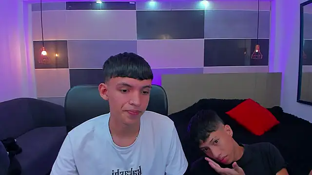 Juan Nd Steven online show from February 2025 04:22:02 AM