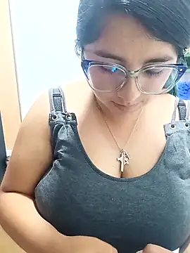  Angelinaandrade  online show from September 2025 01:12:02 AM