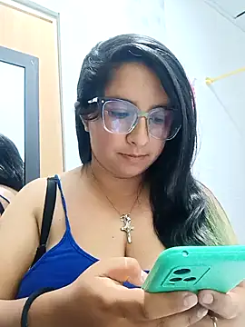  Angelinaandrade  online show from December 2025 12:25:02 AM