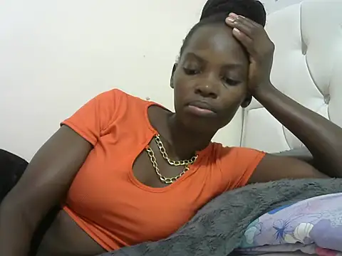 shanycute1 online show from October 2025 01:36:01 PM