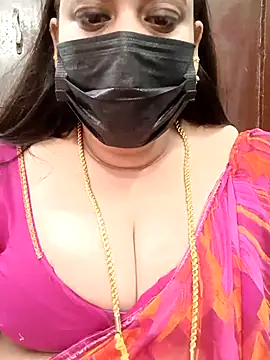 Snapshot of ashikaa_r chatting on March 2025 05:58:01 AM ashikaa r online show from March 2025 05:58:01 AM