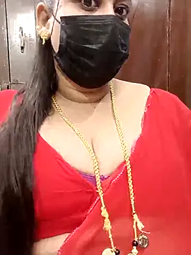 Snapshot of ashikaa_r chatting on March 2025 05:20:01 PM ashikaa r online show from March 2025 05:20:01 PM