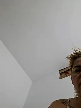 mirand zackyx online show from September 2025 02:23:01 AM