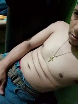 Alonsomadeira online show from February 2026 03:14:02 AM