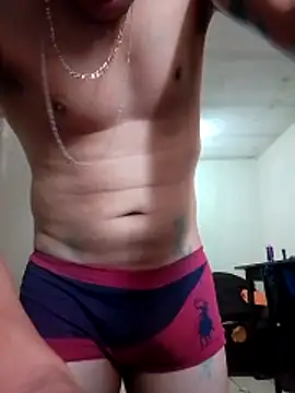 Alonsomadeira online show from April 2026 12:45:02 AM