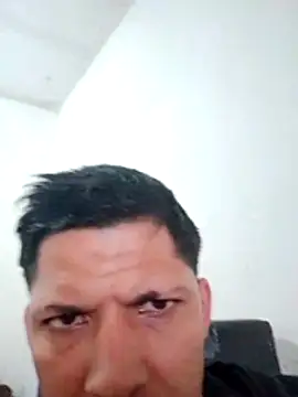 Alonsomadeira online show from March 2026 02:40:01 PM