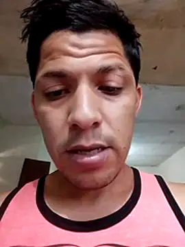 Alonsomadeira online show from May 2026 01:55:02 PM
