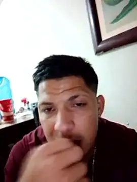 Alonsomadeira online show from March 2026 10:51:01 AM