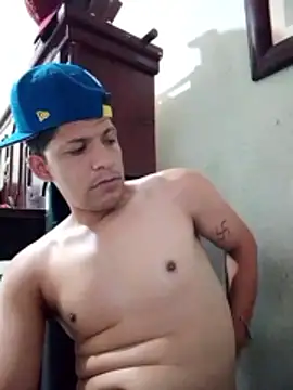 Alonsomadeira online show from May 2026 01:49:02 AM