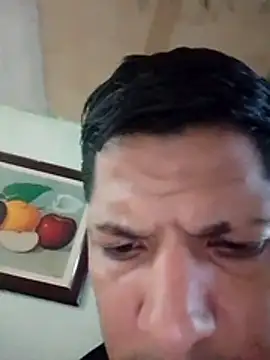 Alonsomadeira online show from May 2026 12:53:02 PM