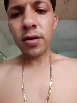 Alonsomadeira online show from March 2026 09:05:01 PM