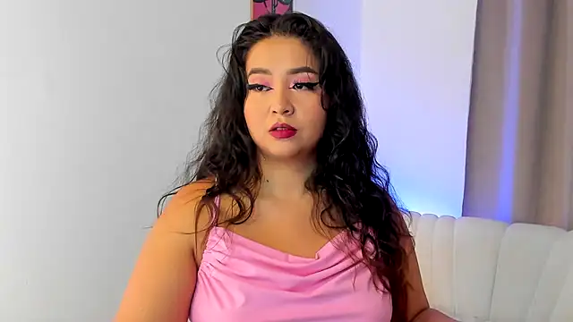 LiahDiaz online show from September 2025 03:23:02 PM