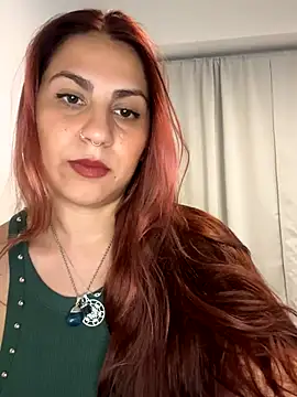 diosa202 online show from October 2025 02:35:01 AM