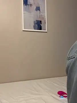 diosa202 online show from November 2025 02:23:02 AM