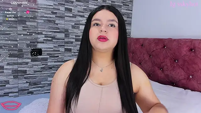 skyhotgirll online show from November 2025 06:30:01 PM