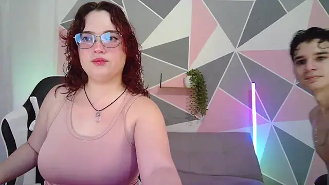 AndrewAnndCherry online show from May 2026 12:08:02 AM