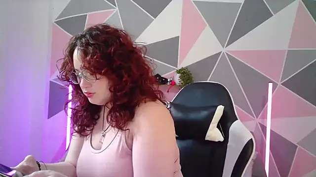 Snapshot of AndrewAnndCherry chatting on June 2026 09:36:02 PM AndrewAnndCherry online show from June 2026 09:36:02 PM