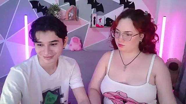 AndrewAnndCherry online show from October 2025 12:33:01 AM