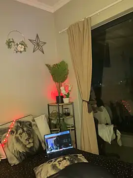 Dime-   online show from April 2026 09:39:33 PM