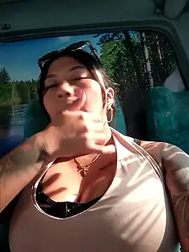 luisa16xxx online show from September 2025 08:44:01 PM