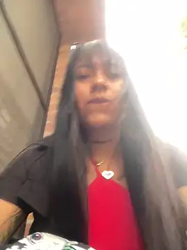 luisa16xxx online show from March 2025 09:43:02 PM