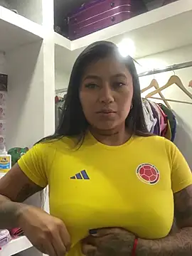 luisa16xxx online show from March 2025 09:13:01 PM