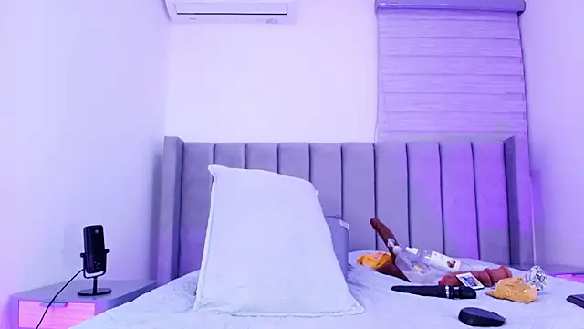 Brandhy v online show from March 2026 11:59:01 AM