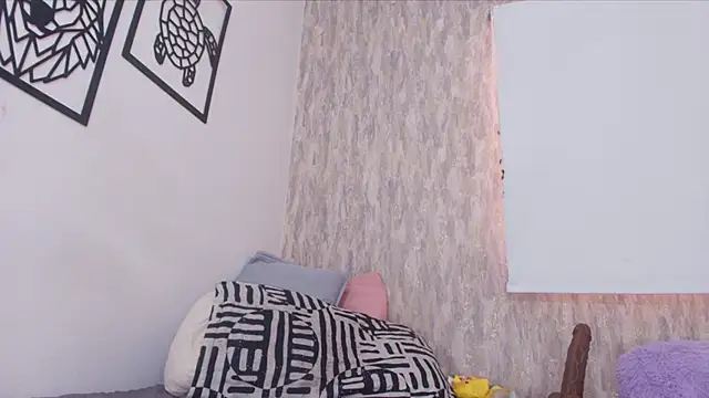 Brandhy v online show from October 2025 12:04:01 PM