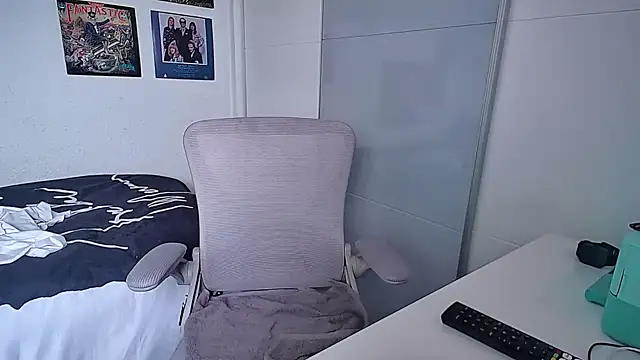 Marioo4k online show from February 2025 07:58:02 AM