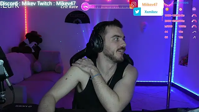 Snapshot of Mikev chatting on February 2026 07:16:01 PM Mikev online show from February 2026 07:16:01 PM