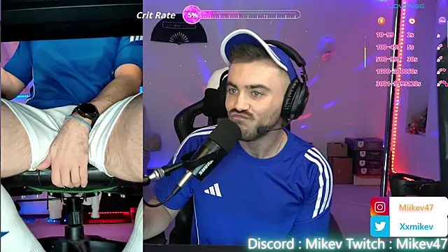 Snapshot of Mikev chatting on January 2026 07:06:02 PM Mikev online show from January 2026 07:06:02 PM