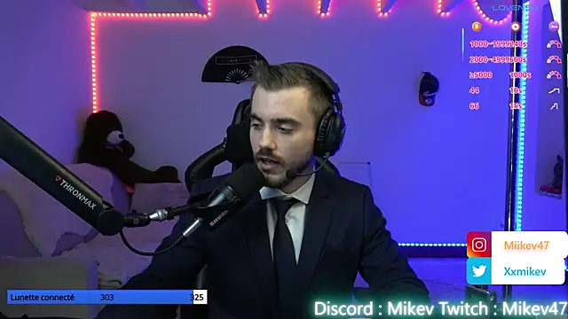 Mikev online show from September 2025 06:14:02 PM